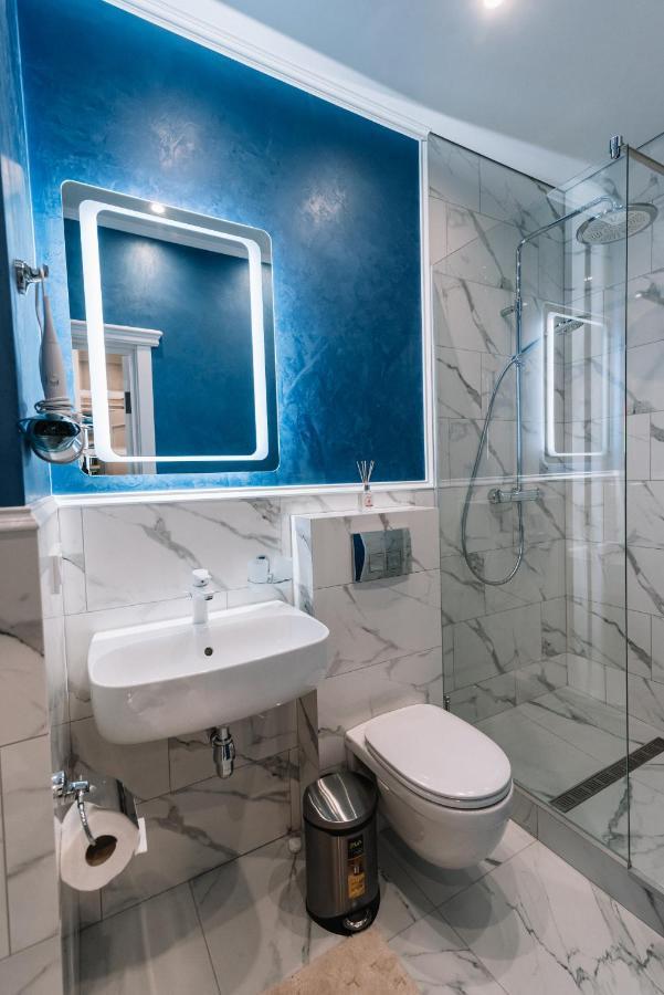 Royal Tower Vip Smart Apartments 3 Κίεβο Εξωτερικό φωτογραφία